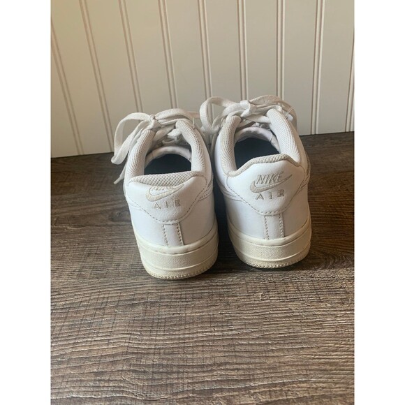 Nike Air Force 1 Low White Sneakers - Used | Size US 5 Y - Picture 4 of 6